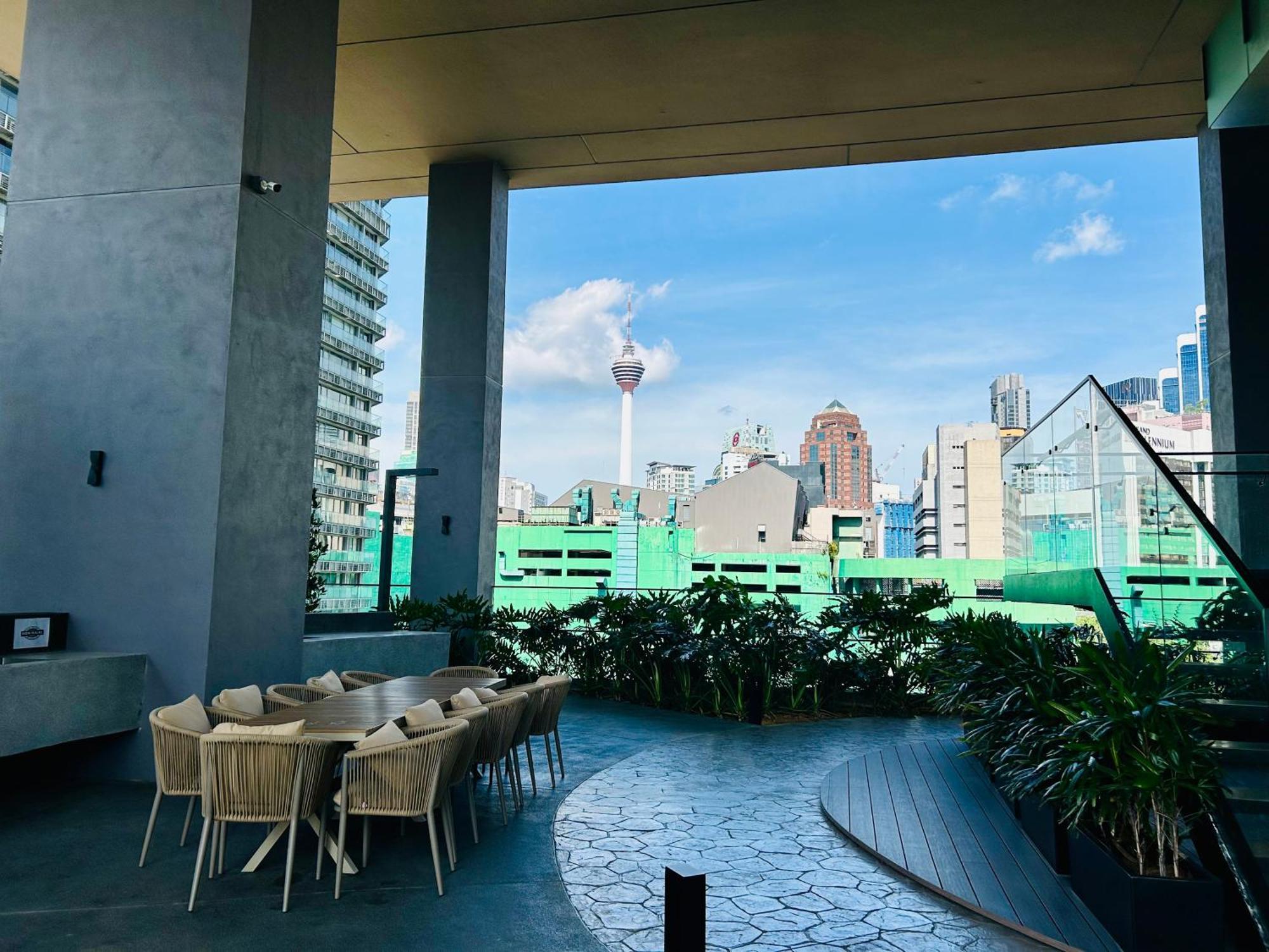 Axon Premium Suites Residence Kl Pavilion Kuala Lumpur Exterior photo