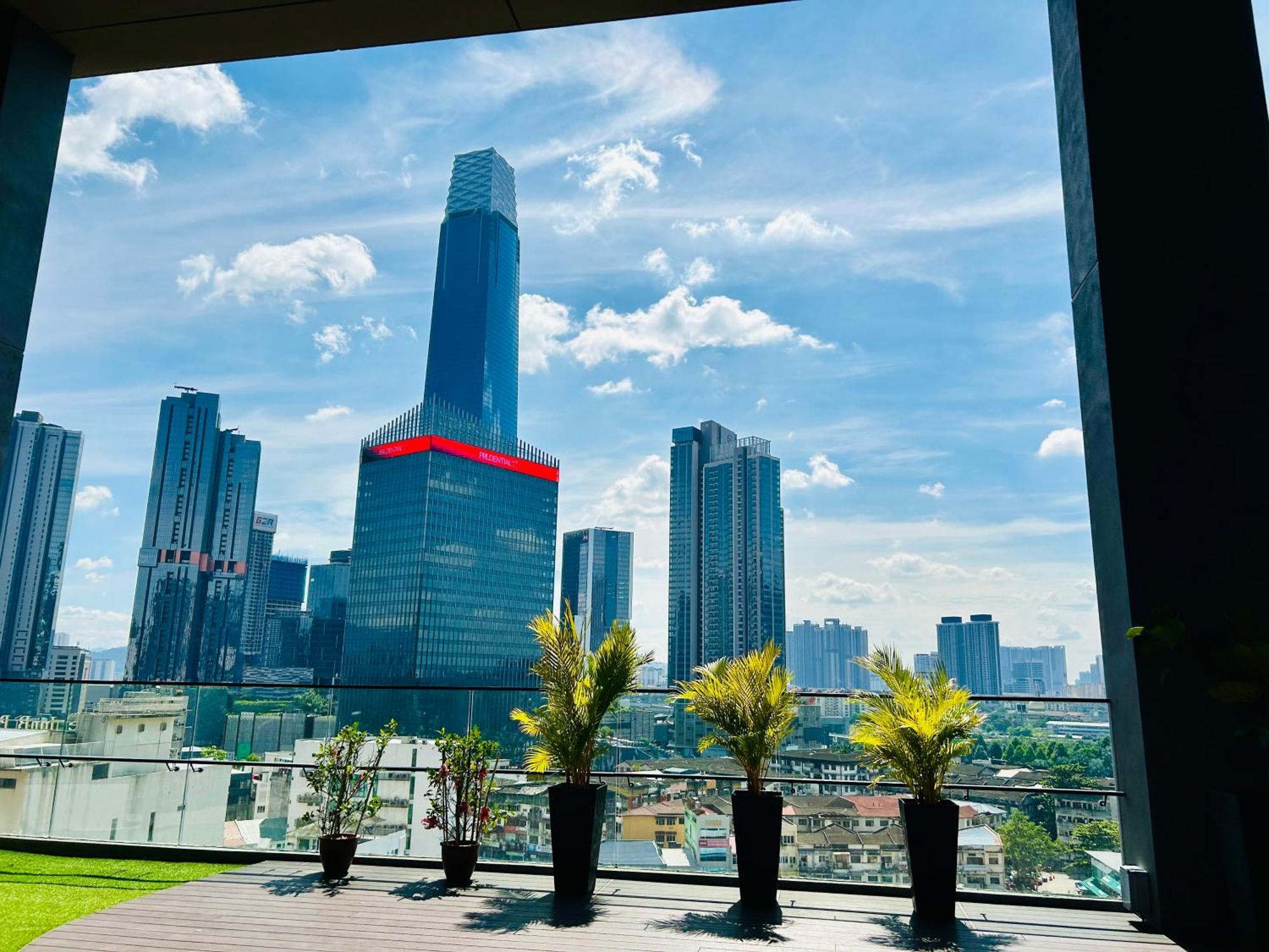Axon Premium Suites Residence Kl Pavilion Kuala Lumpur Exterior photo